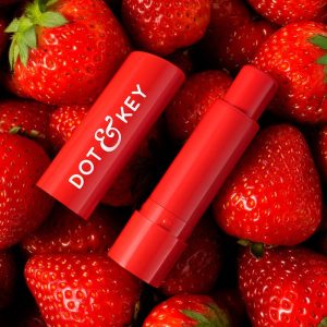Dot & KeyBarrier Repair Hydrating Lip Balm In-Vivo Tested SPF 50+ (Strawberry Red)