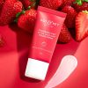Dot & Key Strobe Cream (Moisturizer + Highlighter)
Suitable for: All Skin Types (Pearl Pink)