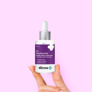 The Derma Co 5% Niacinamide Daily Face Serum with Alpha Arbutin & Multivitamin - 30ml
Clears Skin & Fades Spots