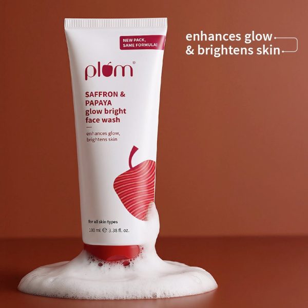Plum Saffron & Papaya Glow Bright Face Wash (100ml)