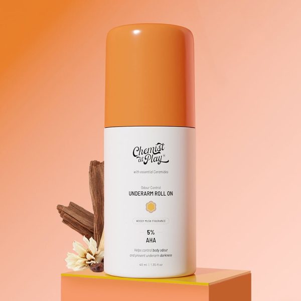 Chemist At Play 5% AHA Underarm Roll-On with Lactic Acid for Odour Control (Woody Musk) - 40 ml